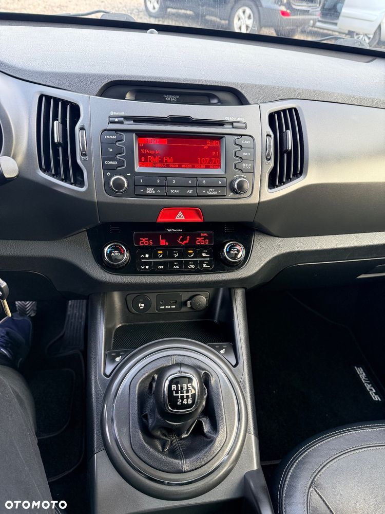 Kia Sportage 1.7 CRDI 2WD Attract - 12