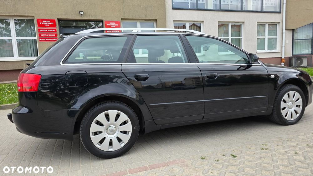 Audi A4 Avant 2.0 TDI - 8