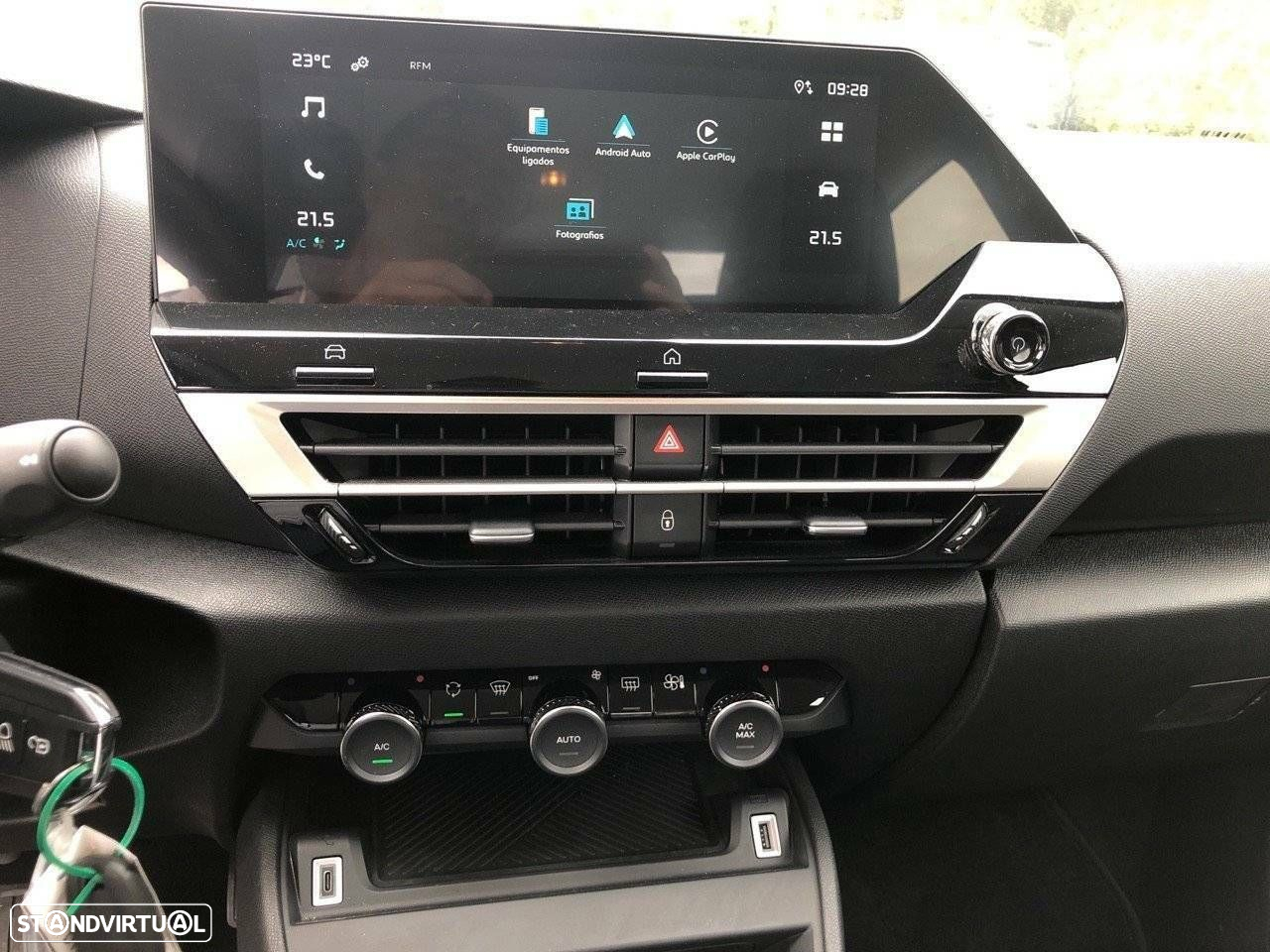 Citroën C4 X 1.2 PureTech Plus EAT8 - 16