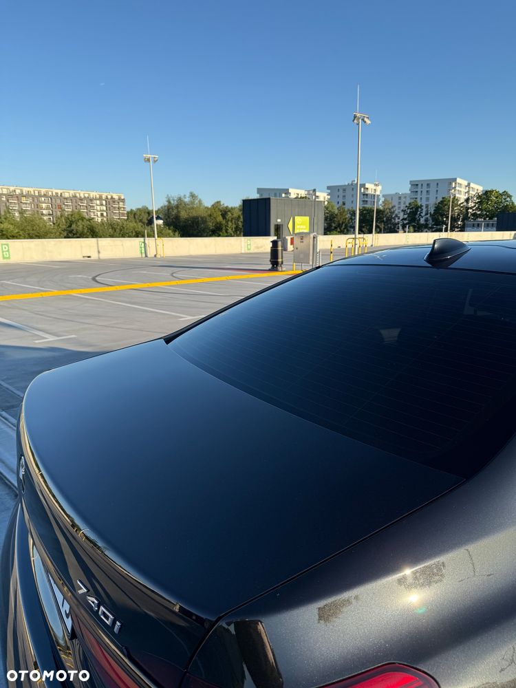 BMW Seria 7 740Li - 6