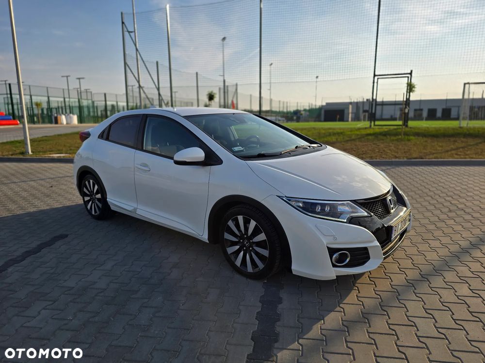 Honda Civic 1.8 Lifestyle (Honda Connect+) - 29