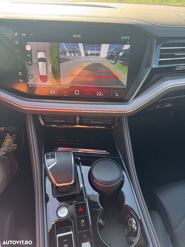 Volkswagen Touareg V6 TDI 4MOTION Elegance - 6