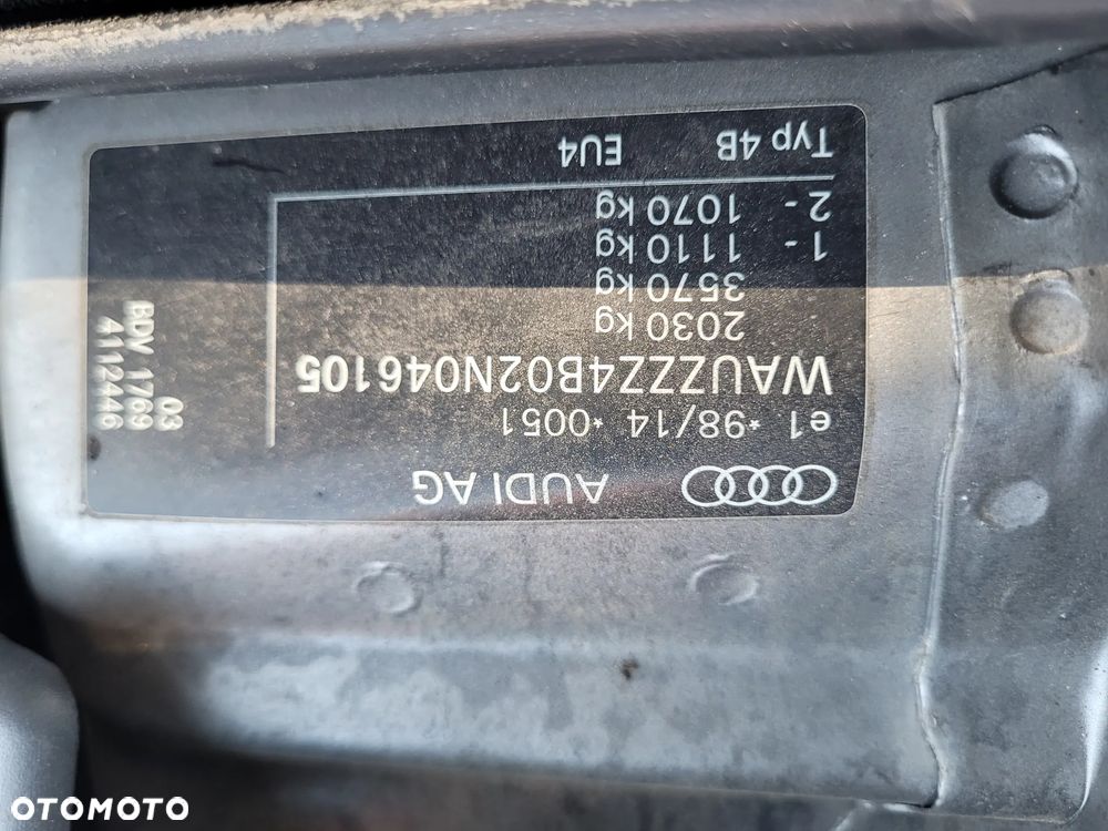Audi A6 Limousine 2.4 - 8