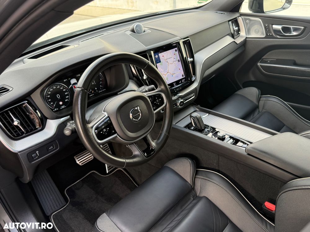 Volvo XC 60 D5 AWD Geartronic RDesign - 3