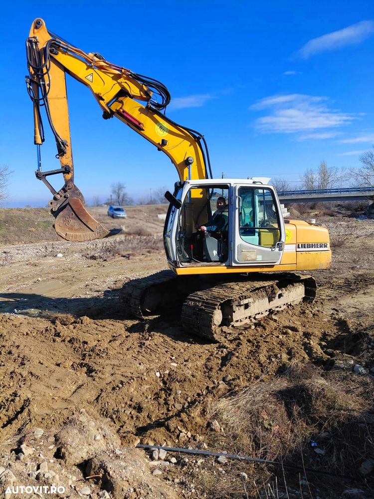Liebherr R317 Litronic Excavator pe senile - 5
