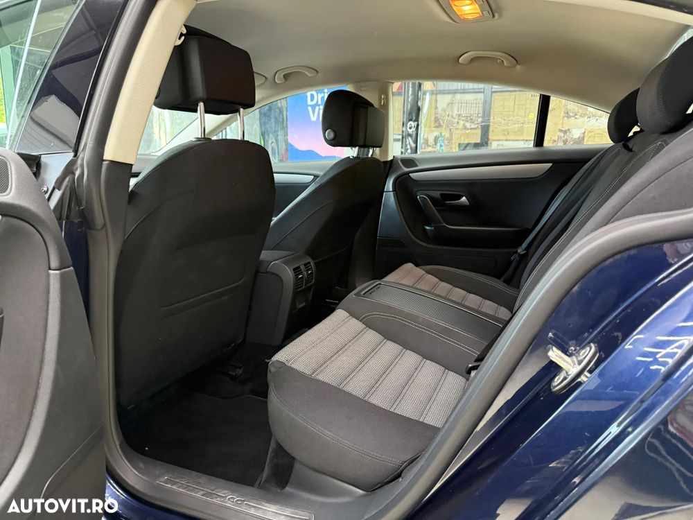 Volkswagen Passat CC 2.0 TDI BMT - 27