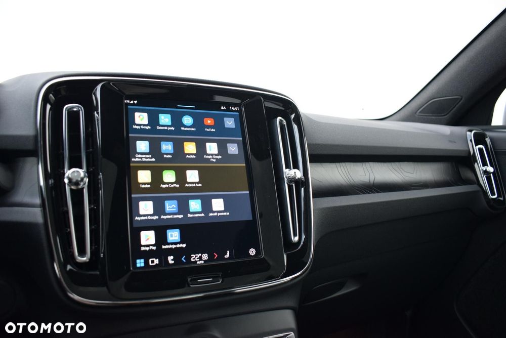 Volvo C40 - 28