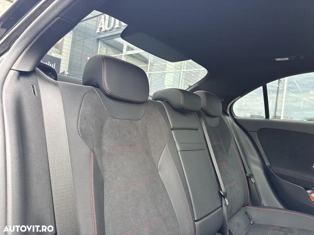 Mercedes-Benz A 200 MHEV 7G-DCT Sedan - 17
