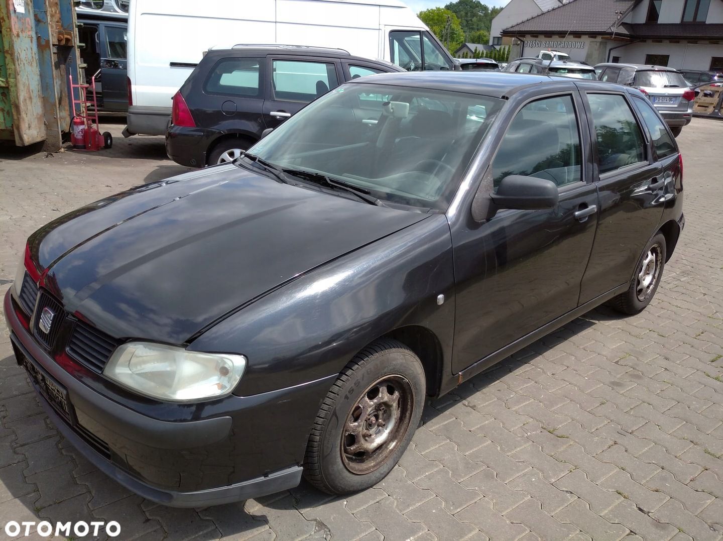 SEAT IBIZA II 2 6K1 FL LIFT 99-02 CORDOBA BŁOTNIK LEWY PRZÓD CZARNY LC9Z - 1