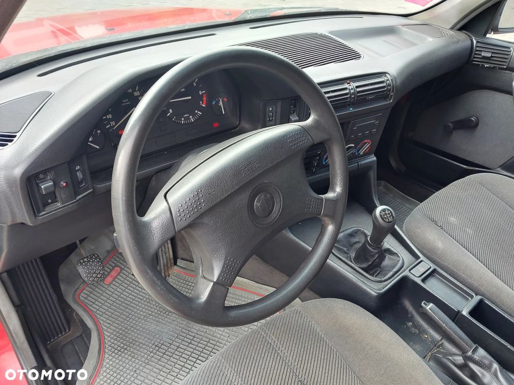 BMW Seria 5 518i - 8