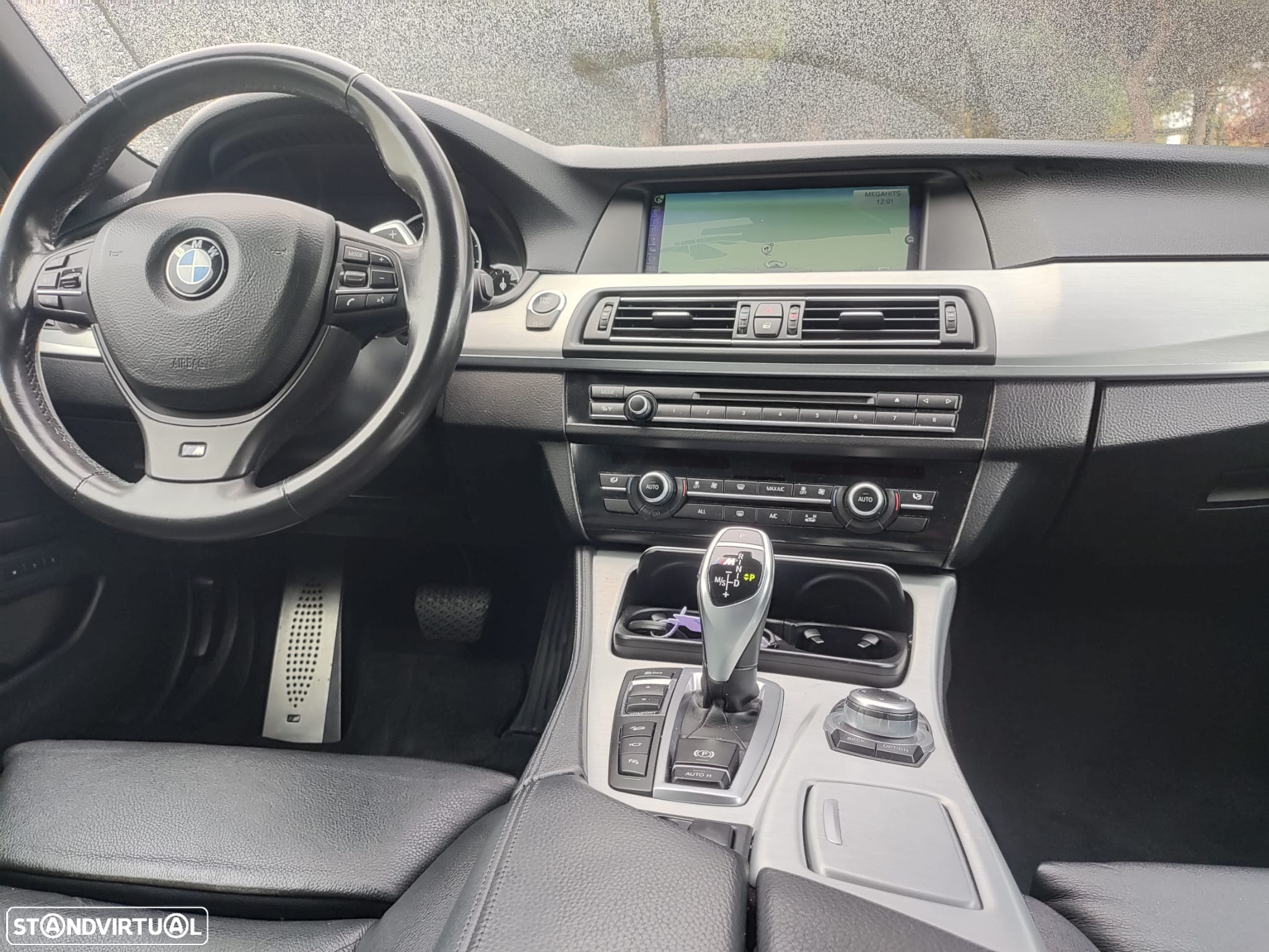 BMW M550d xDrive Auto - 33