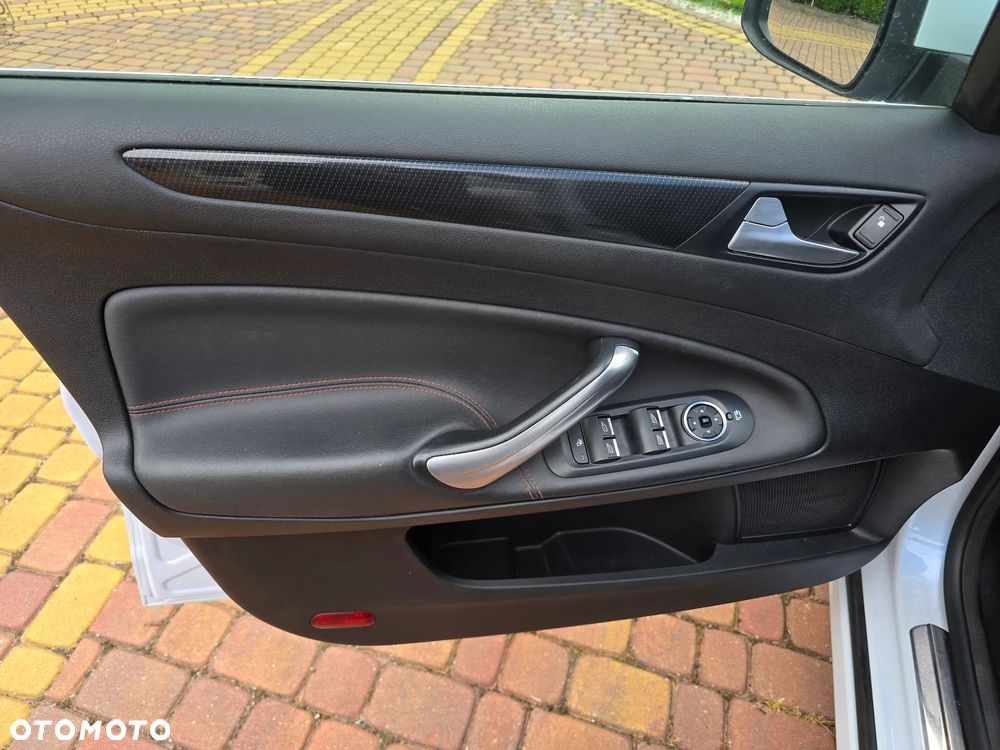 Ford Mondeo SW 2.0 T Titanium S MPS6 - 32