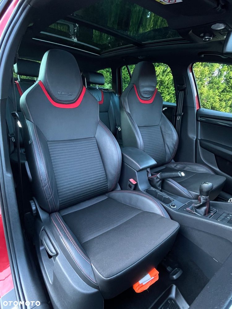 Skoda Octavia 2.0 TDI RS - 10