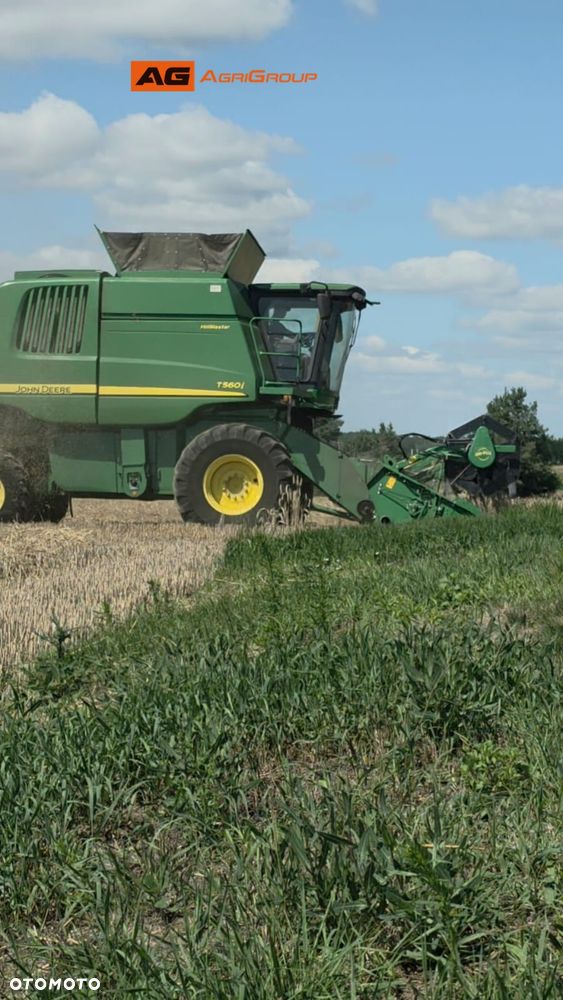 John Deere T560i HillMaster 2011R - 24