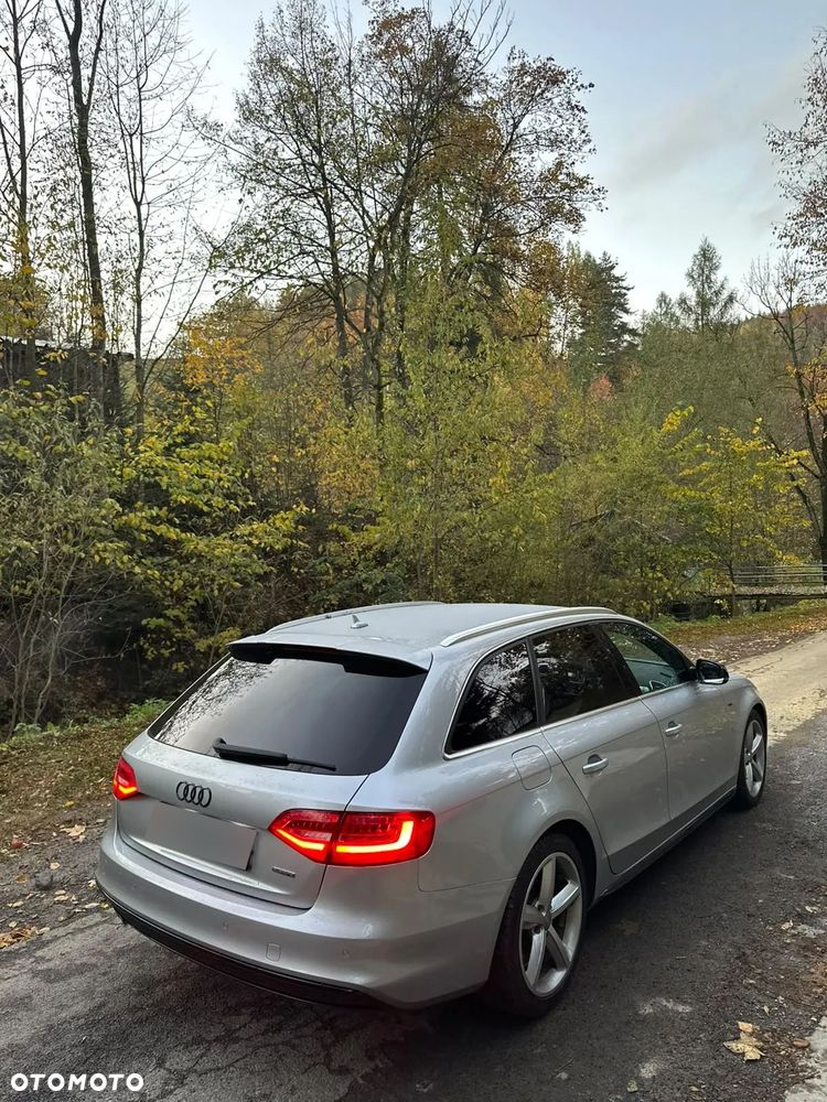 Audi A4 Avant - 11