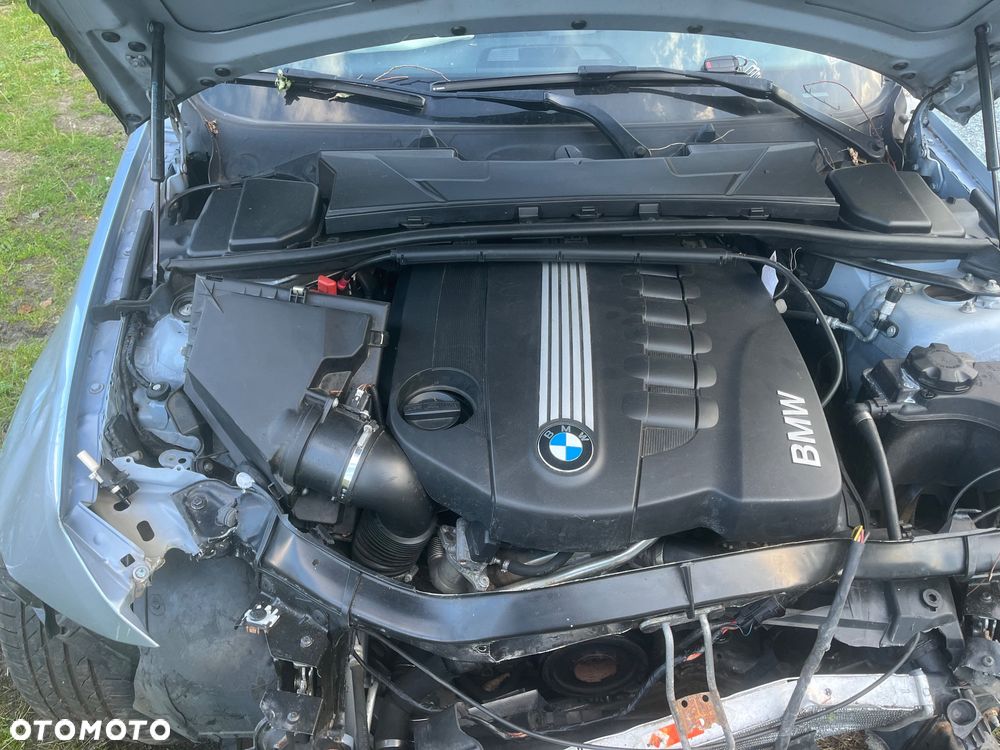 BMW Seria 3 325d DPF Edition Lifestyle - 14