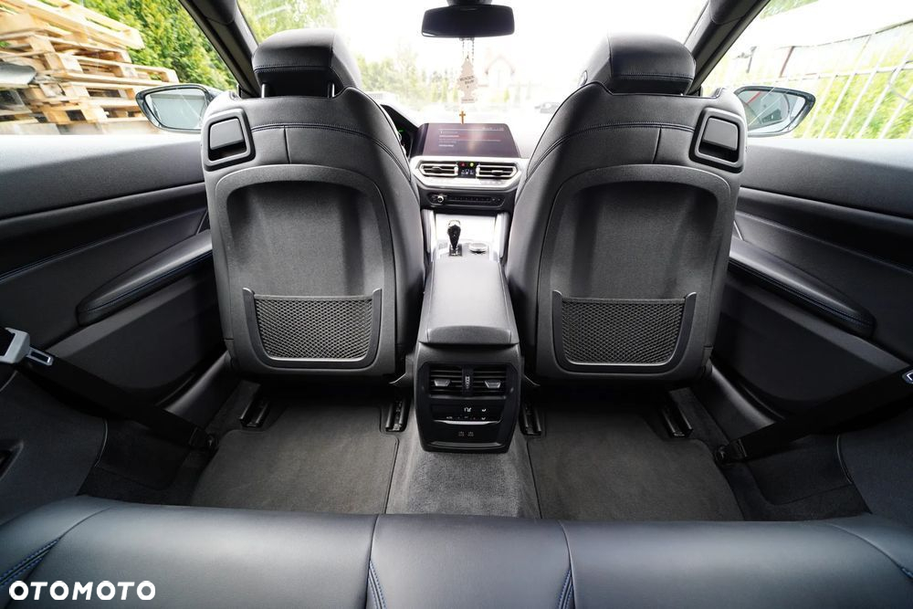 BMW Seria 4 420d xDrive - 21