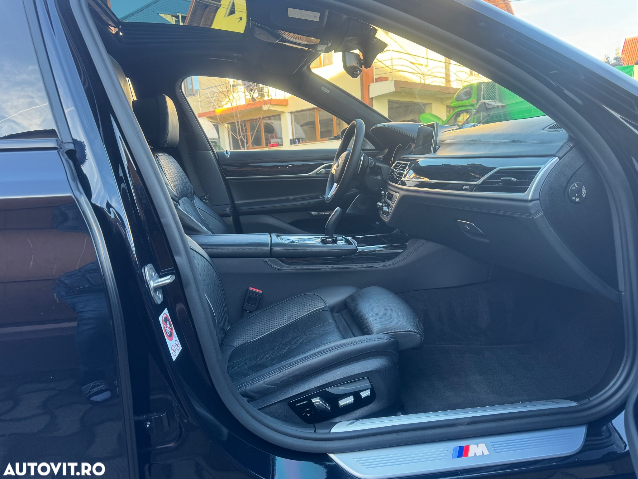 BMW Seria 7 750d xDrive - 11