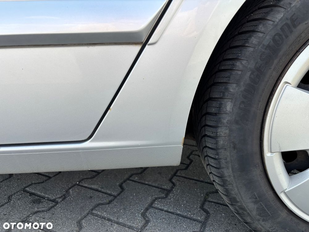 Opel Astra 1.6 Enjoy - 15