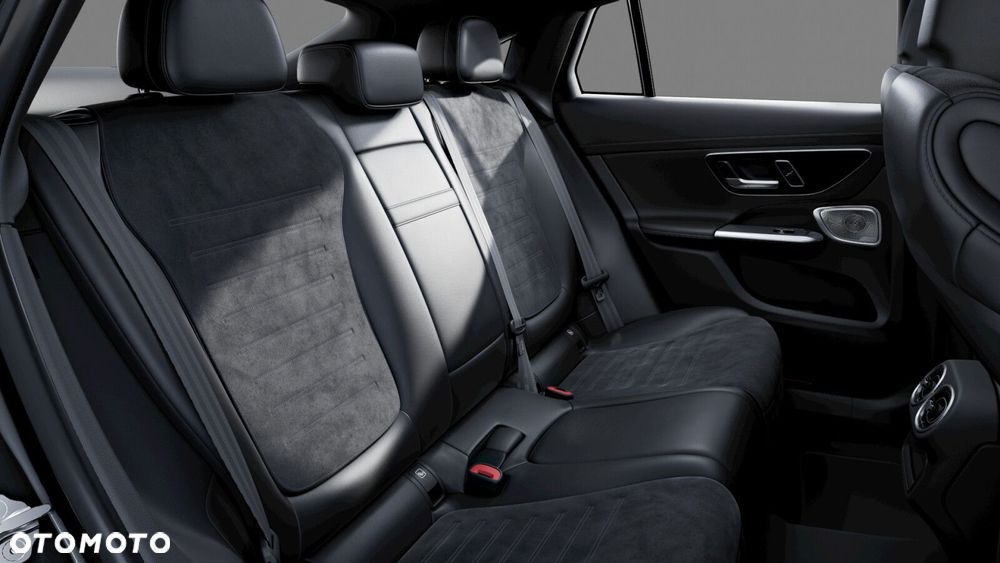 Mercedes-Benz GLC - 9