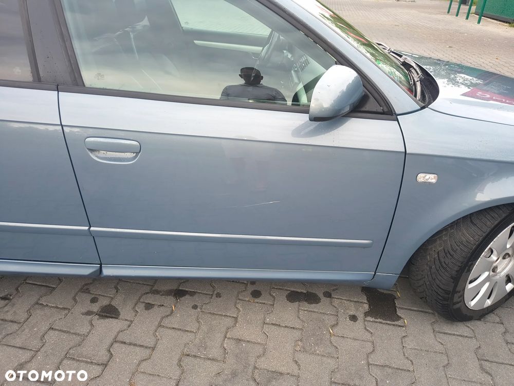 Audi A4 Avant - 9