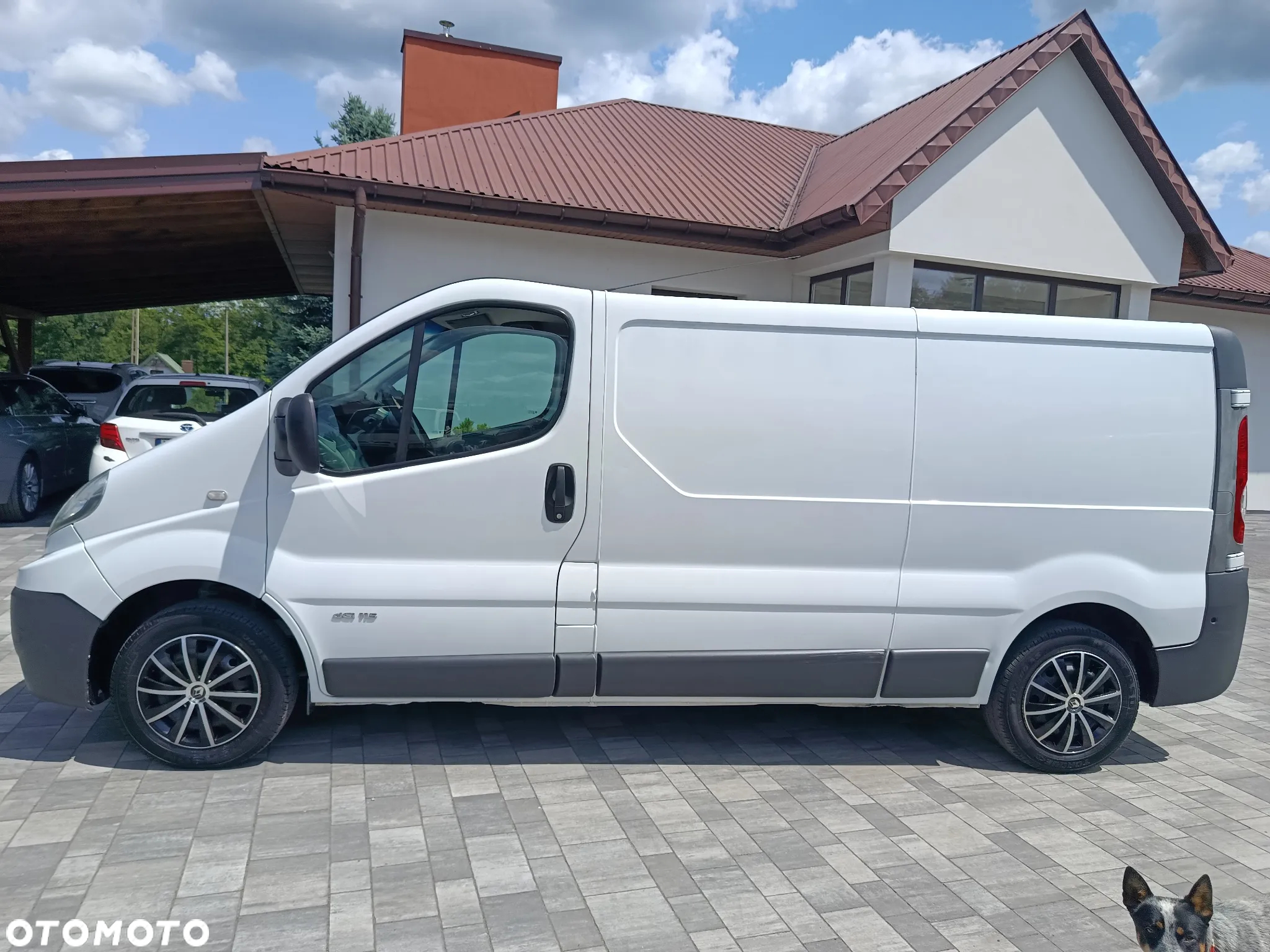 Renault Trafic Long - 8