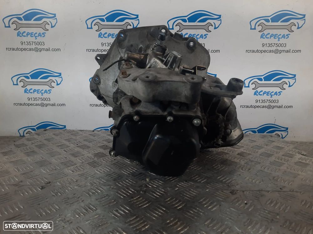 CAIXA VELOCIDADES MANUAL OPEL CORSA D 1.2 i 16V 80CV Z12XEP 4046081R03 GM55565177 55565177 CORSA C AGILA A 2008 - 7