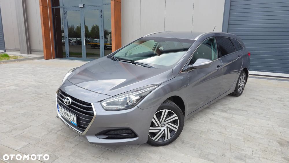 Hyundai i40 1.7 CRDi Comfort - 2