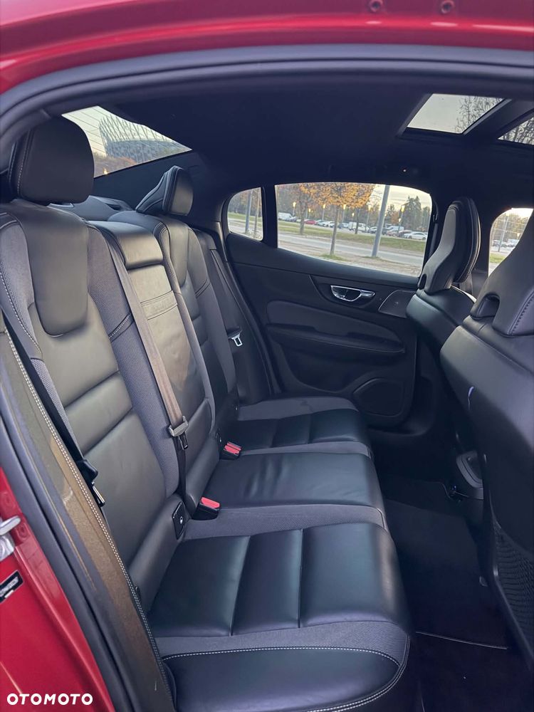 Volvo S60 - 10