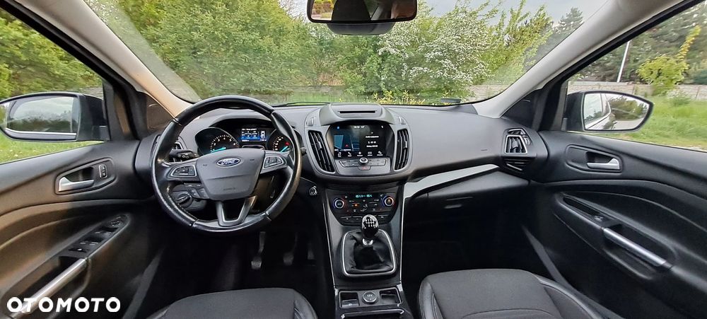 Ford Kuga 1.5 EcoBoost FWD Titanium ASS - 2