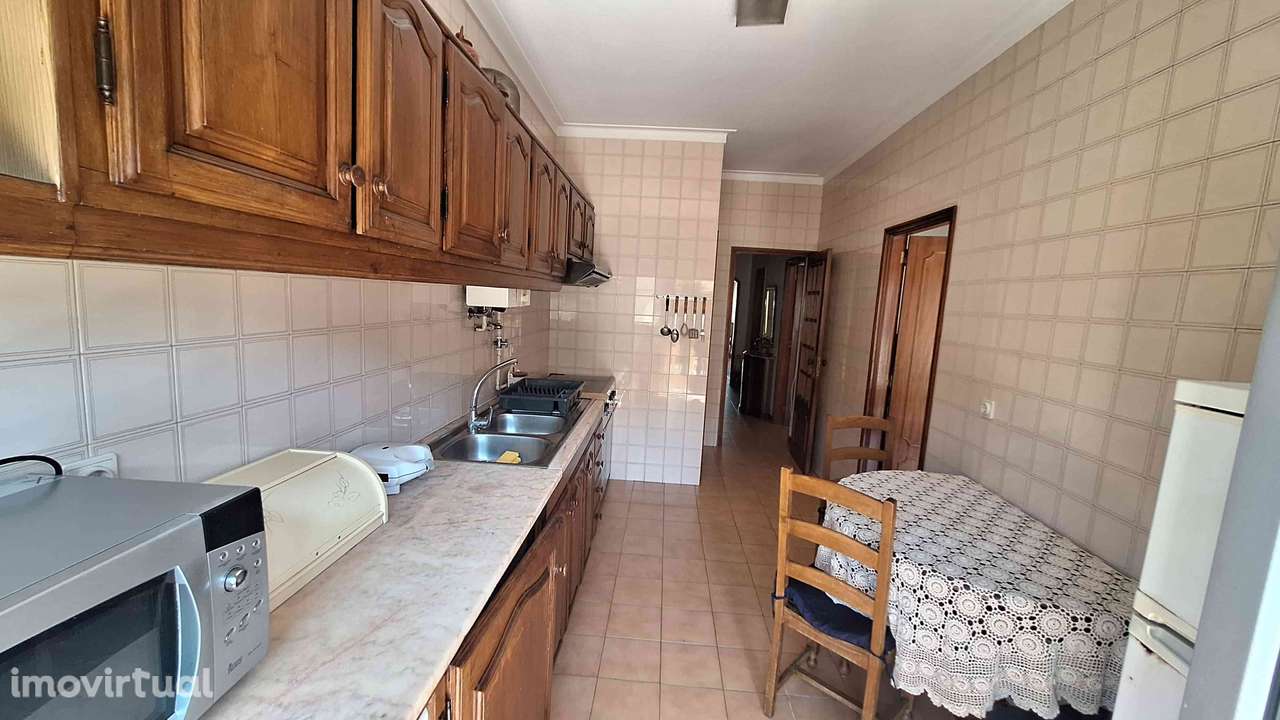 Arrendo T3 mobilado - Grande imagem: 3/14