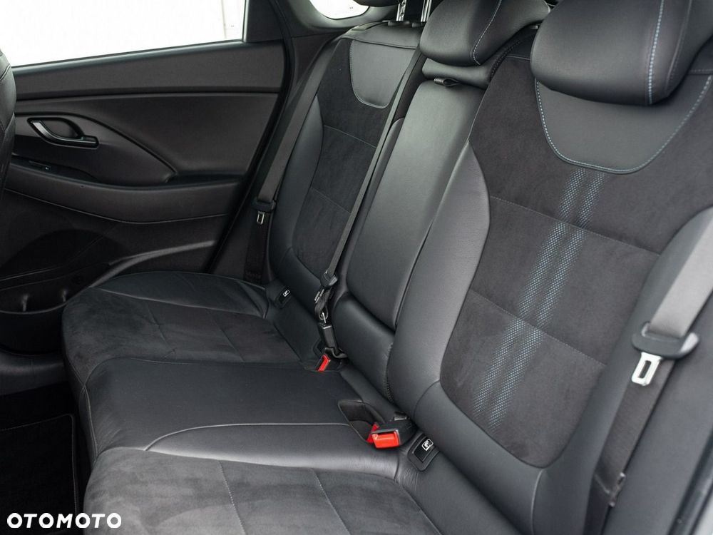 Hyundai i30 N 2.0 T-GDI Performance DCT - 26