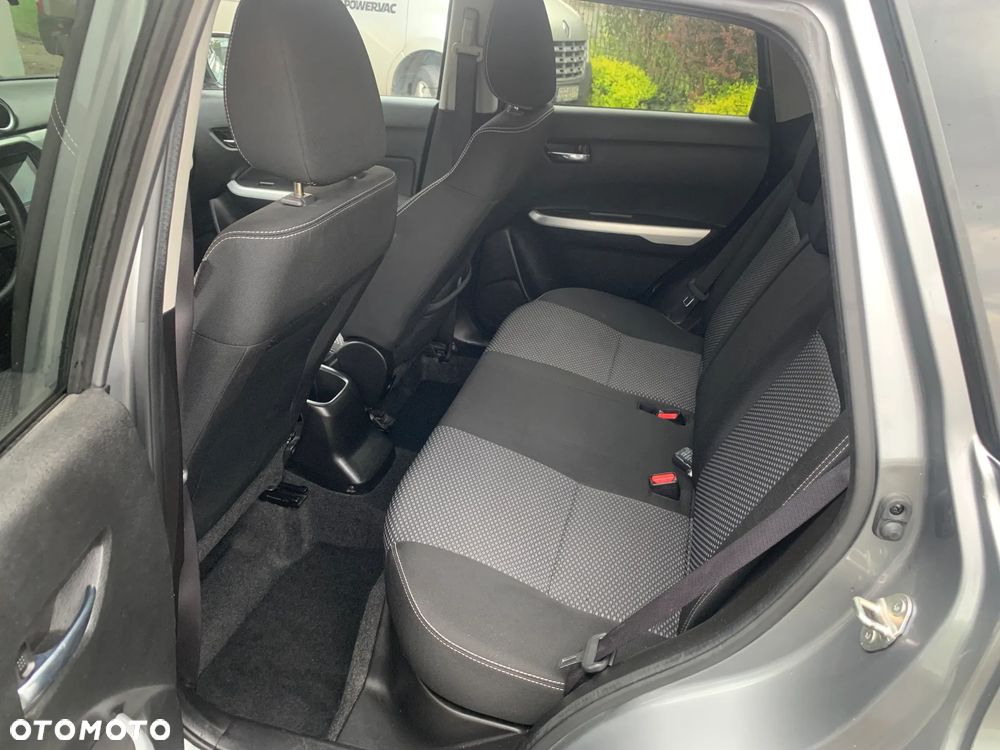 Suzuki Vitara 1.6 Premium 2WD - 10
