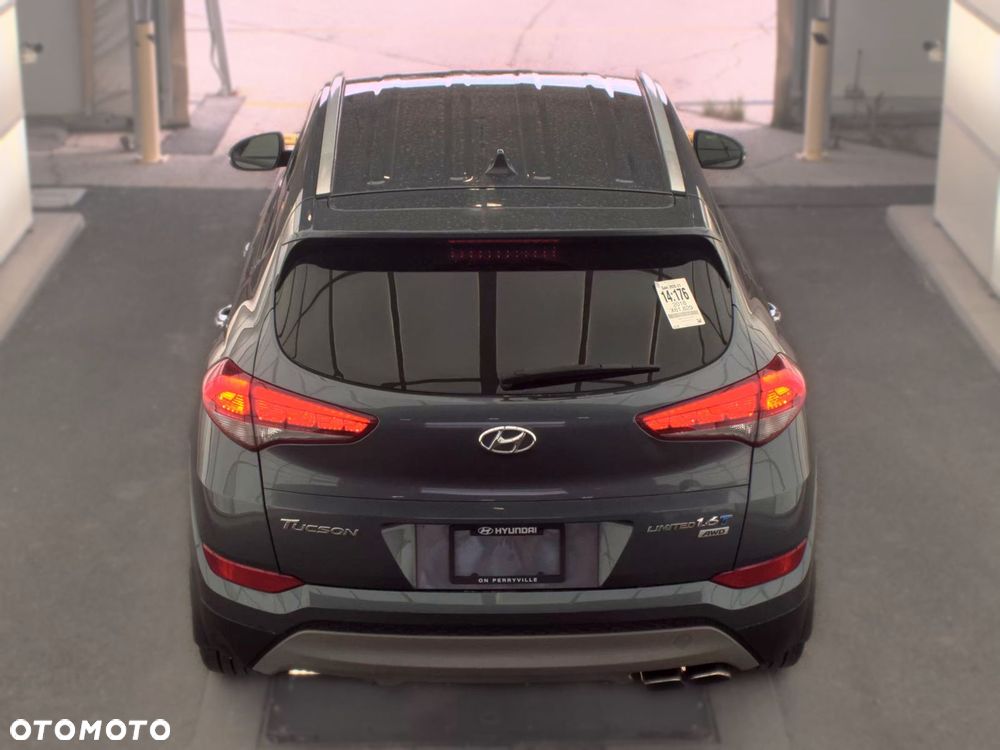 Hyundai Tucson - 6