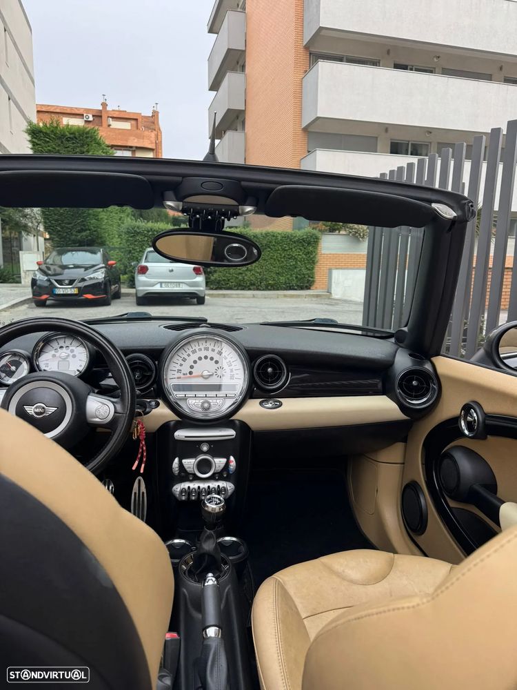 MINI Cabrio Cooper S - 8