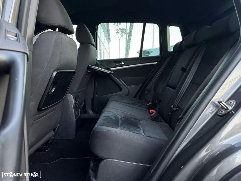VW Tiguan 2.0 TDi Cup BlueMotion - 31