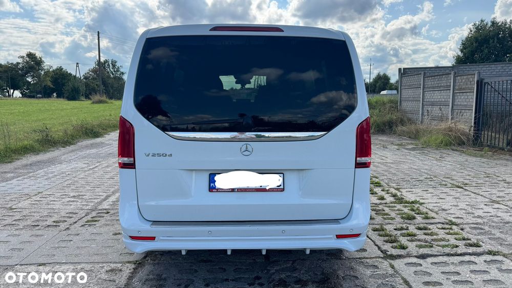 Mercedes-Benz Klasa V 250 (BlueTEC) d Avantgarde 7G-Tronic (d³ugi) - 6