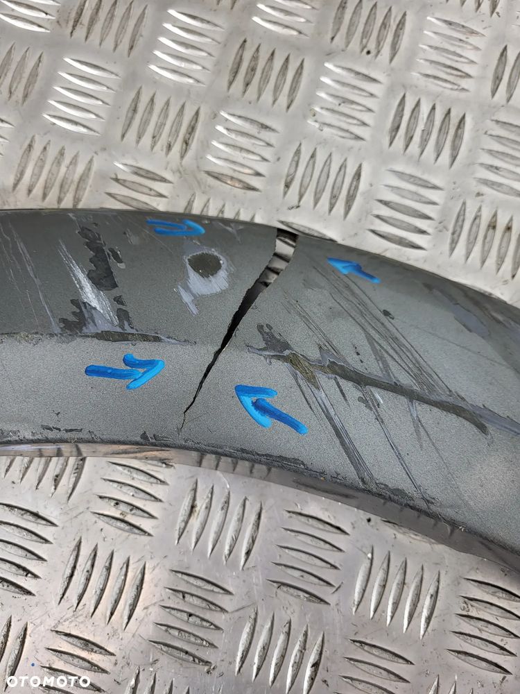 Mitsubishi L200 IV Listwa Błotnika Lewy Przód - 9