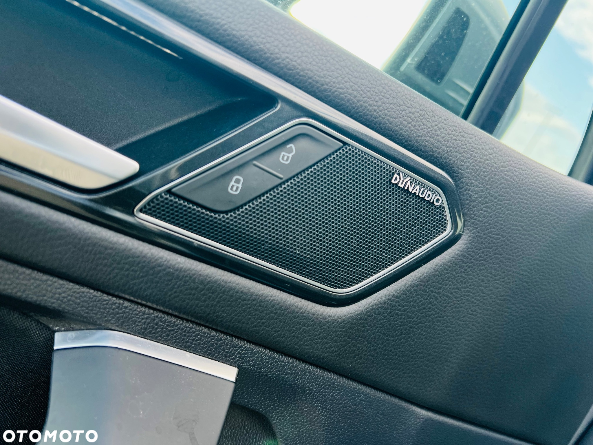 Volkswagen Tiguan - 15