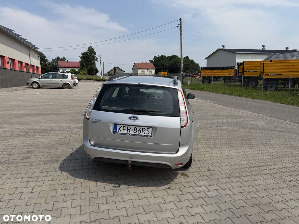 Ford Focus - 2