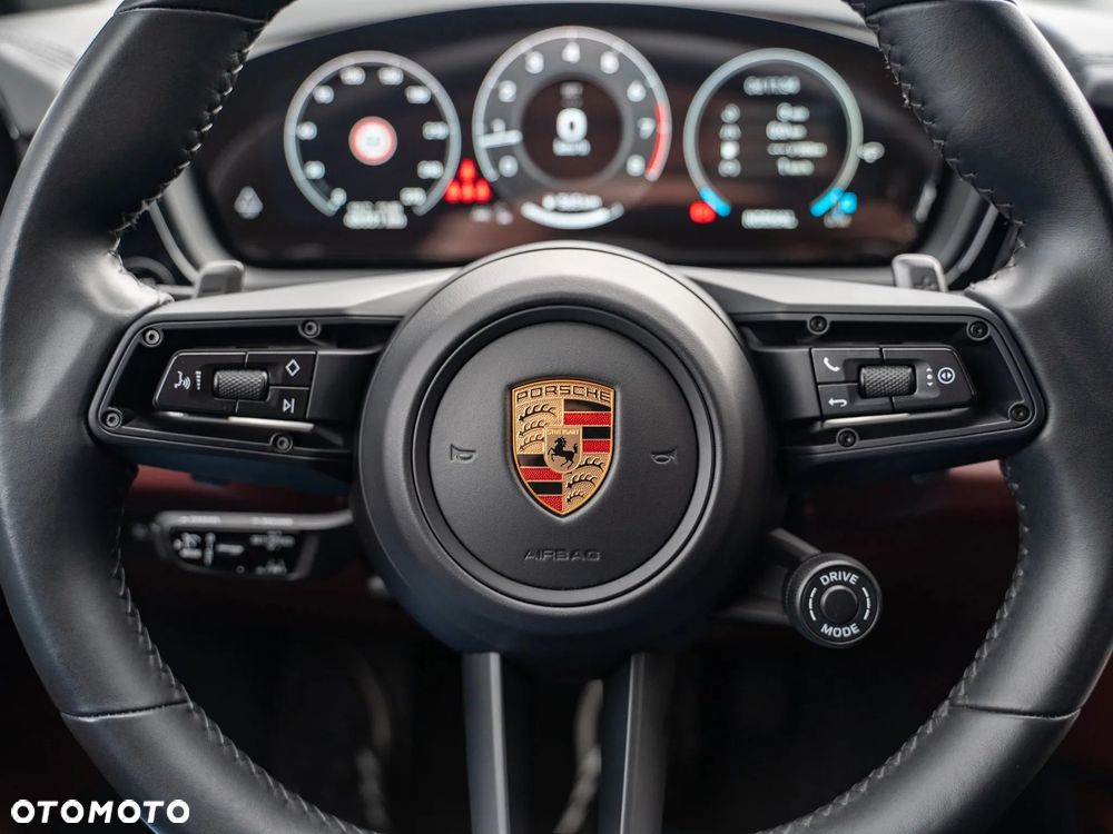 Porsche Cayenne - 16