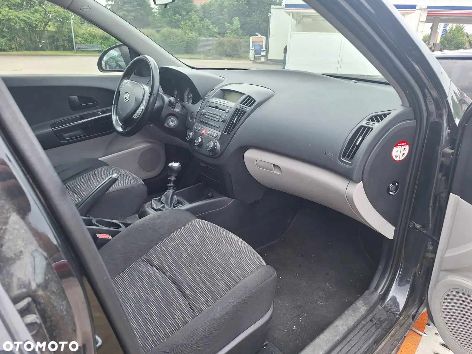 Kia Ceed - 9
