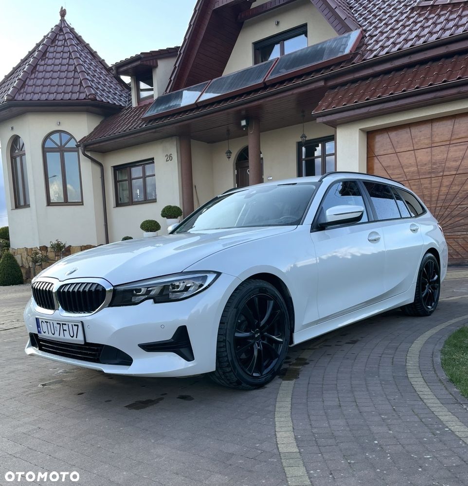 BMW Seria 3 320d Luxury Line - 2