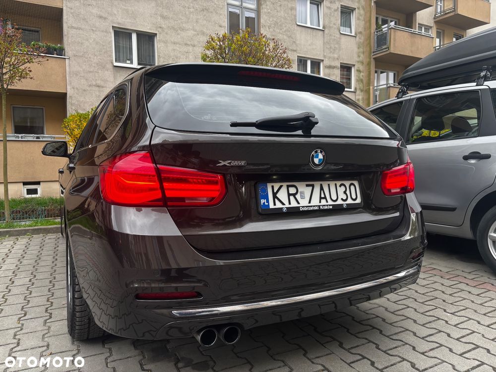 BMW Seria 3 320d xDrive Edition Luxury Line Purity - 36