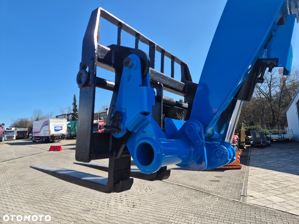 Genie GTH 3007 / 4X4 / NISKIE MOTOGODZINY / WIDŁY + ŁYŻKA / WOM / PO SERWISIE / 1WŁ / MOŻLIWOŚĆ TRANSPORTU - 17