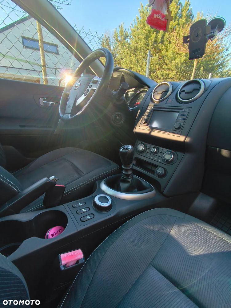 Nissan Qashqai+2 2.0 4x4 Tekna - 24