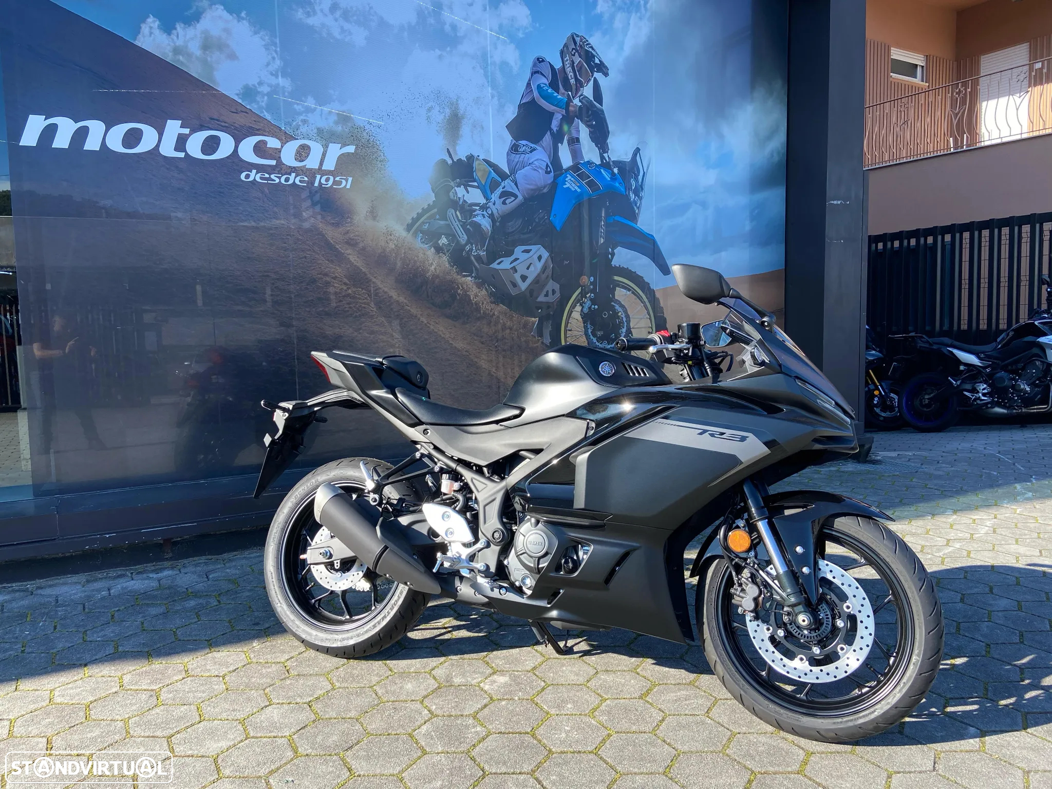 Yamaha YZF R3 - 12