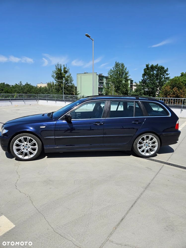 BMW Seria 3 320i - 3
