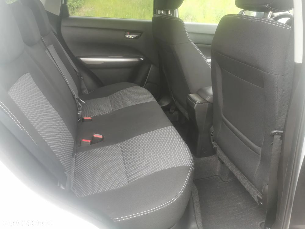 Suzuki Vitara 1.4 Boosterjet Hybrid Automatik Comfort - 12