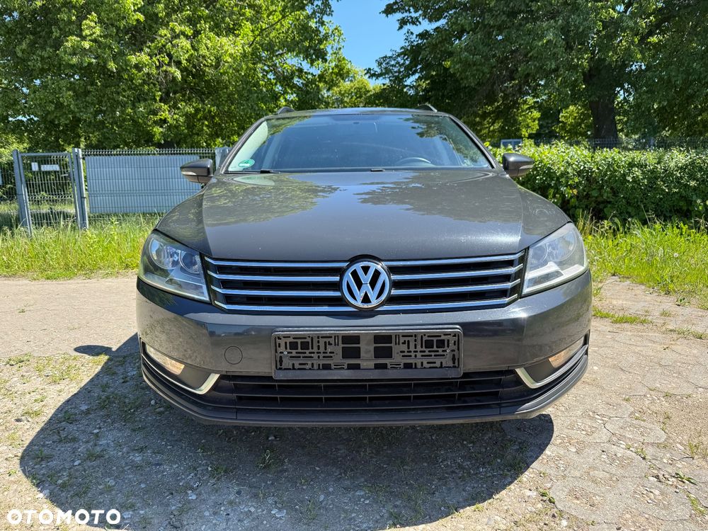 Volkswagen Passat 2.0 TDI BlueMotion Technology Comfortline - 3